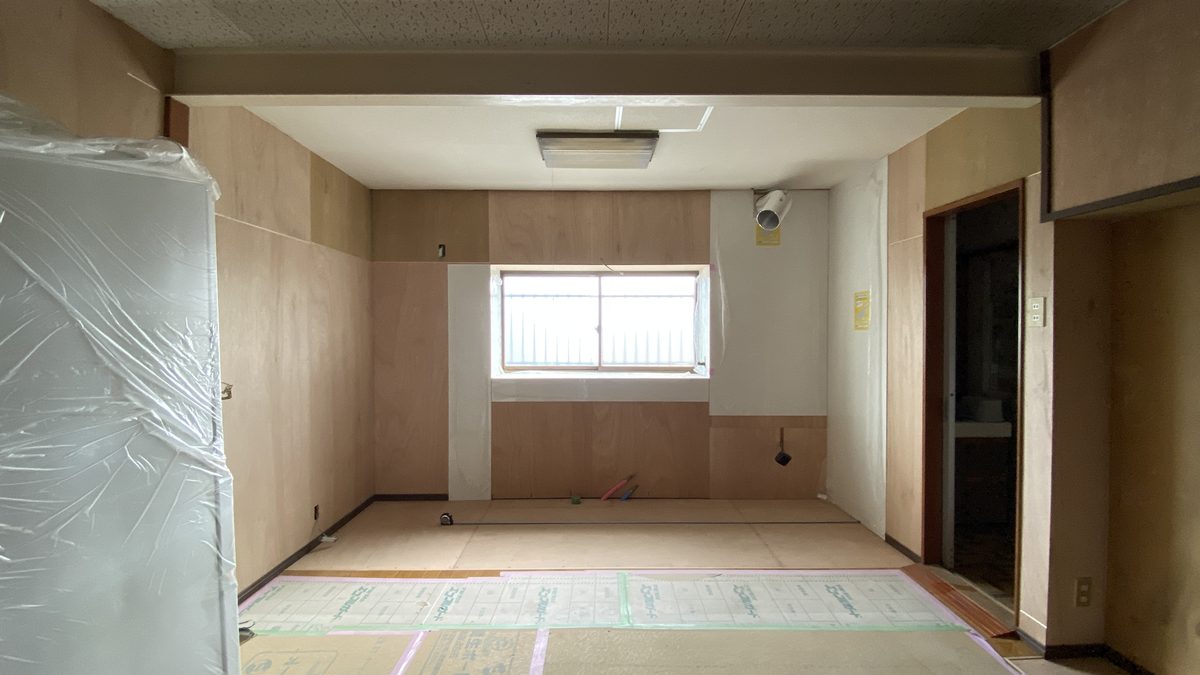 内装工事の会社のホームページは、なぜイラストばかりなのか